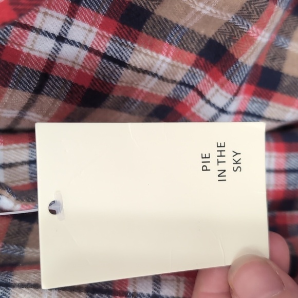 Pie in the Sky Red Tan Plaid Button Up Long Sleeve Graphic Back 1x NWT - Picture 2 of 4